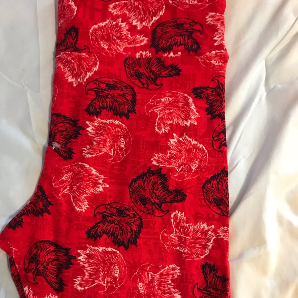 Eagle TC lularoe leggings